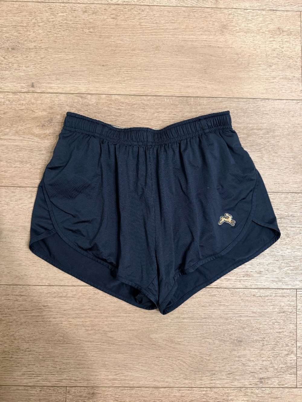 Tracksmith NWOT Twilight Shorts - Navy